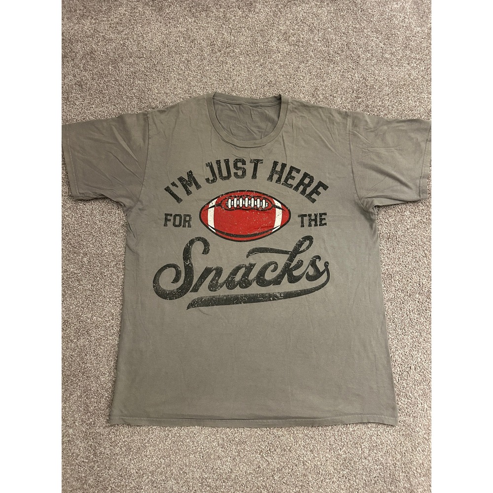 Football Graphic Tee Mens XL Gray Green Excellent Snacks Shirt